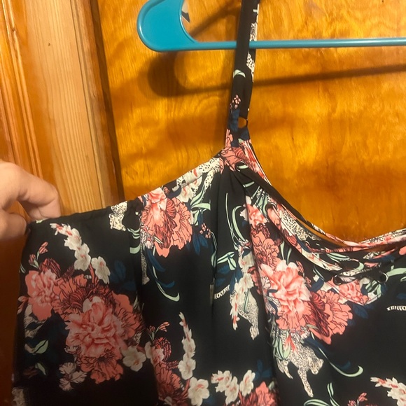 torrid Tops - Cute cold shoulder top